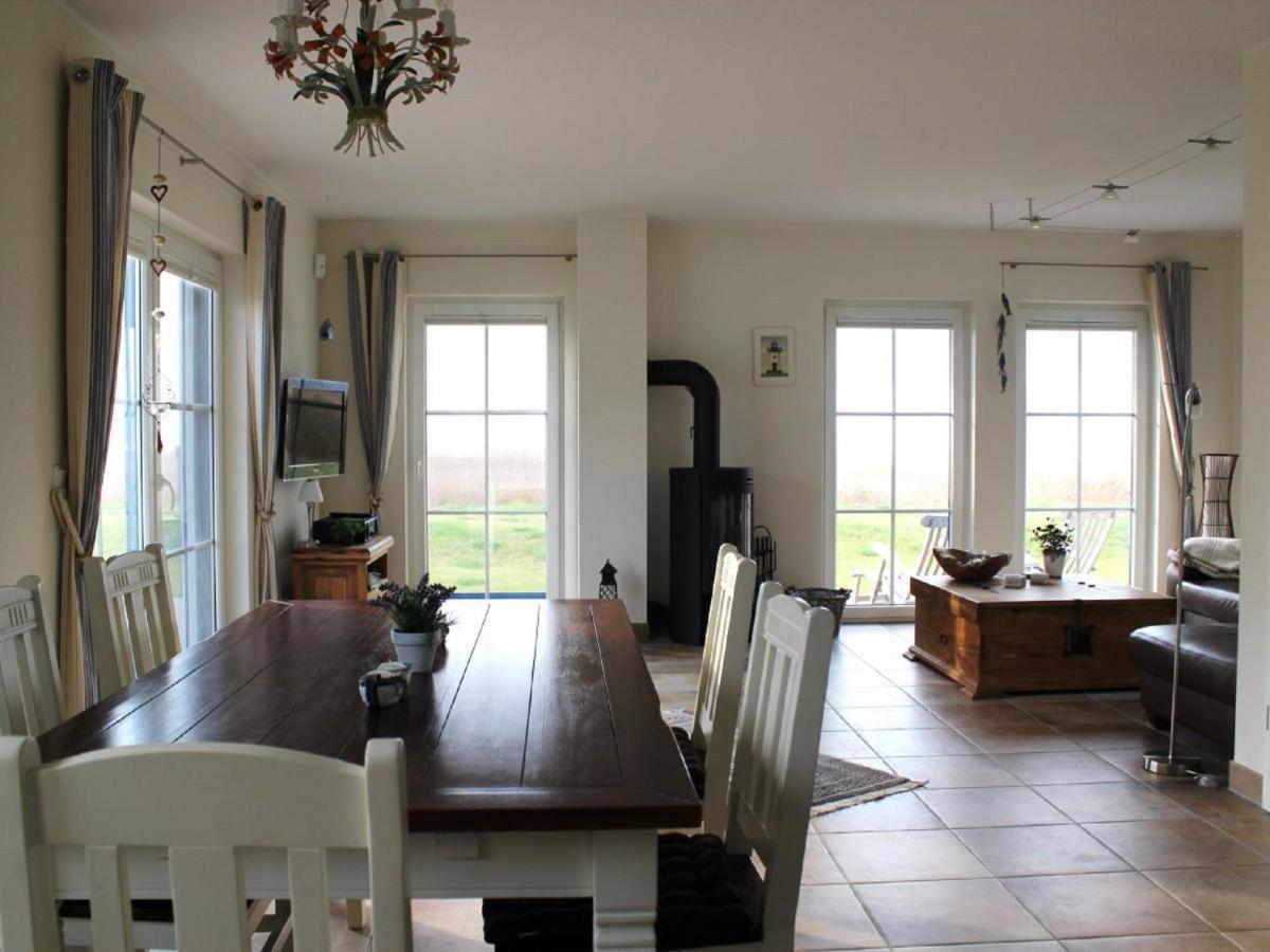 Reetdachhaus Windsbraut Villa Breege Bagian luar foto